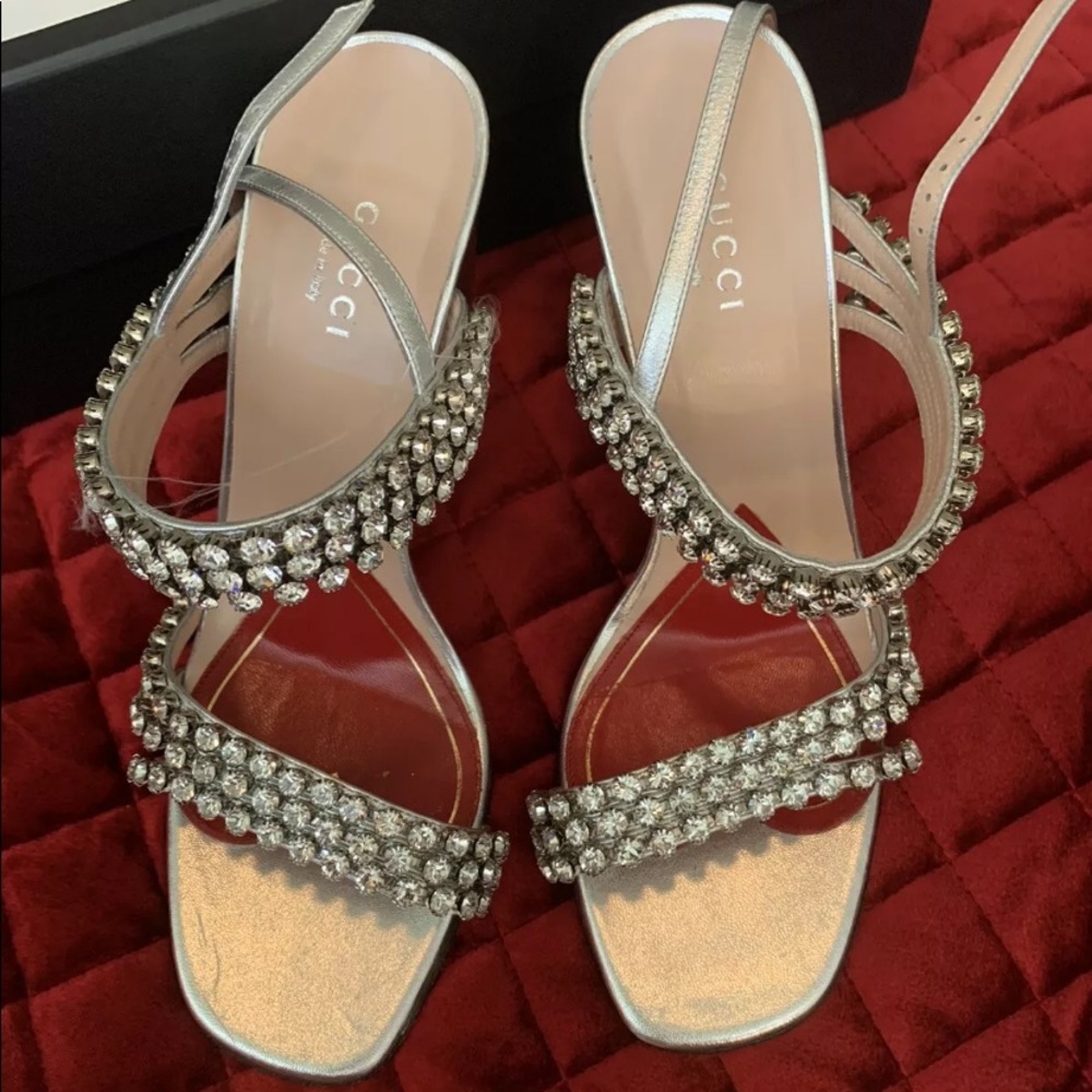 Gucci Bertie Crystal Metallic Leather Sandals - Size 38.